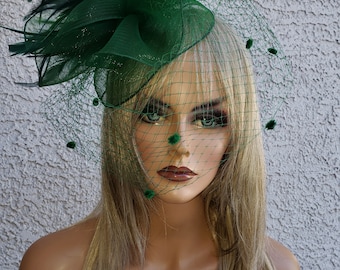 Green fascinator