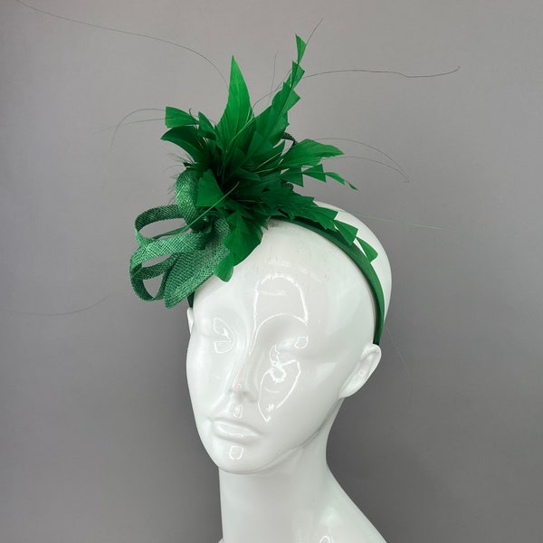 Emerald Green Fascinator on headband, Tea Party Hat, Bridal wedding hat, Derby Hat, Formal Hair Piece, Woman's Hair Clip, British Fancy Hat,