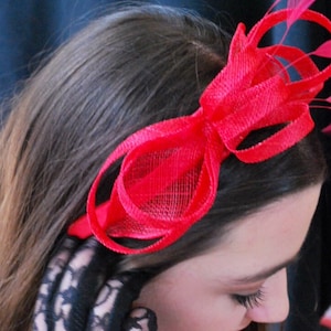 Red Fascinator Fascinator Tea Party Hat Church Hat Derby Hat Fancy Hat Wedding hat, Red Fascinator, womens hat, Britsh Hat, Royal Hat