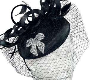 Black Fascinator hat with veil and bow accent, formal headpiece, vintage fascinator, funeral hat with veil and feathers, tea party hat