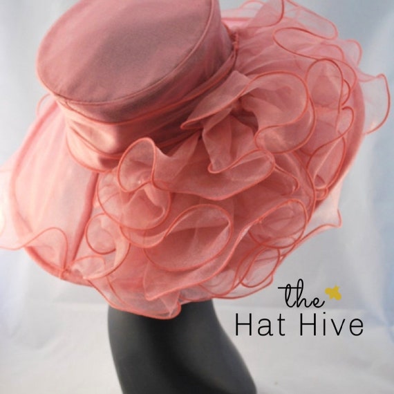 Blush Pink Organza Kentucky Derby Hat for Women Wedding Tea  display picture 3