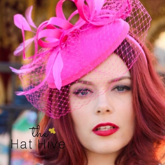 Fuchsia Pink Fascinator With Veil & Feathers –perfect for  display picture 3