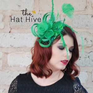 Tocado Kelly Green para fiesta de té, sombrero de iglesia, sombrero Derby, sombrero elegante, sombrero Kelly Green para fiesta de té, sombrero de boda, tocado, sombrero de mujer
