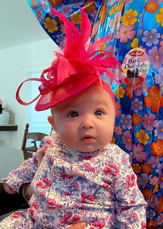 Fascinator bébé bébé sur bandeau élastique en dentelle pour les âges 3MO 2  ans, chapeau Tea Party, Kentucky Derby Hat, bandeau bébé, chapeau enfant en  bas âge -  France