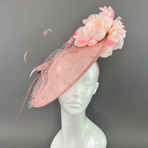 Blush Pink Fascinator on headband, British Hat, Womens Tea Party Hat, Church Hat, Derby Hat, Fancy Hat, Pink Hat, Tea Party Hat, wedding hat