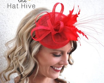 El tocado rojo Haleigh, sombrero de fiesta de té, sombrero de iglesia, sombrero derby, sombrero de cóctel, sombrero de fiesta de té, sombrero de boda, fascinador rojo, sombrero de mujer