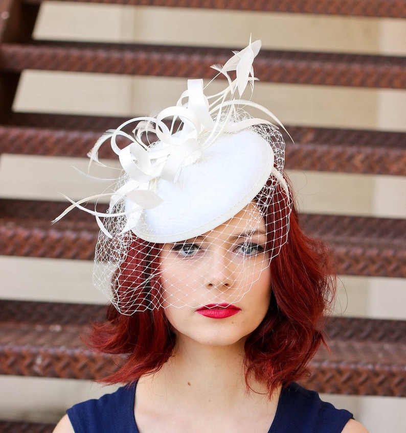 light ivory Fascinator on headband with Veil, Women's Tea Party Hat, Church Hat, Derby Hat, Fancy Hat, wedding hat, British Hat Light Ivory