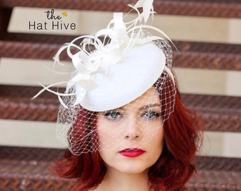 light ivory Fascinator on headband with Veil, Women's Tea Party Hat, Church Hat, Derby Hat, Fancy Hat, wedding hat, British Hat