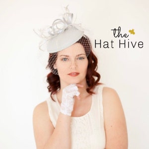 Fascinator Derby Hat with Veil Grey Fascinator Church Hat Derby Hat Fancy Hat Wedding hat, British Hat