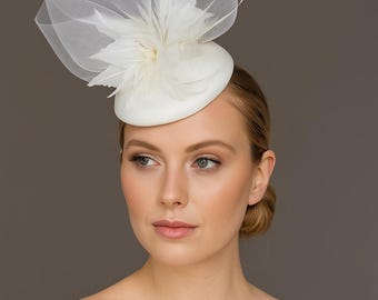White formal pillbox Fascinator tea party hat pillbox fascinator wedding guest Bridal hat, Womens garden Party Hat royal ascot fascinator