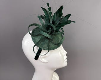 Emerald green Fascinator Kentucky Derby Hat Womens Tea Party Hat Church Easter Hat Fancy Hat Green Hat for st Patricks day formal hat