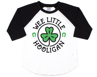 Toddler boy St Patricks Day shirt,Boys St Patricks Day shirt ,Boys St Pattys Day shirt, boys St Patricks Day raglan, wee little hooligan