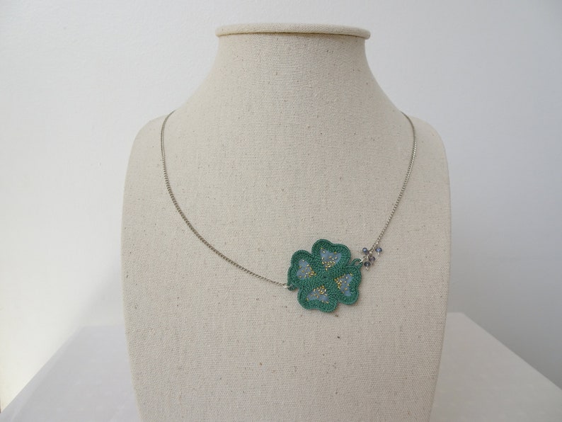 Clover necklace