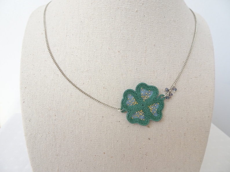 Clover necklace