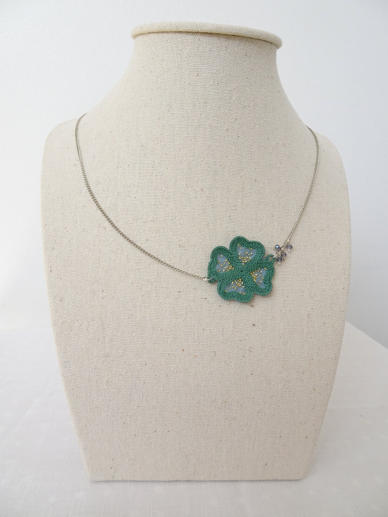 Clover necklace