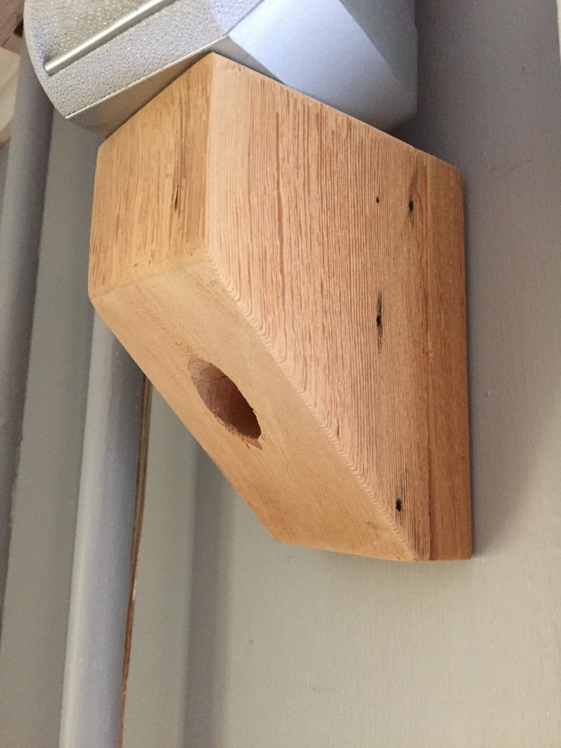 Wooden on sale speaker shelves