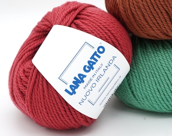 Knitting yarn Lana Gatto Nuovo Irlanda, pure merino wool, virgin wool, soft and and lightweight knitting yarn made in Italy