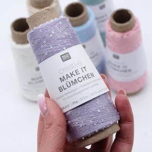 Sequin yarn Rico Design Make it Blumchen, Sparkle knitting yarn, Decorative knitting thread with small flower shaped sequins, lyocell, 25 g