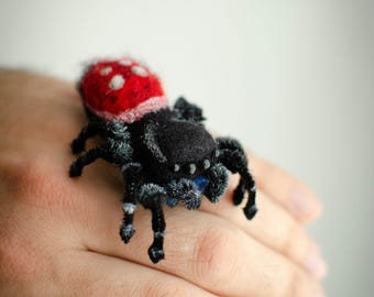 Needle Felted Jumping Spider Sculpture, Poseable Arachnid Doll