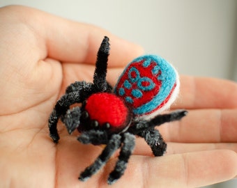 Needle Felted Peacock Spider Toy, Poseable Arachnid Sculpture