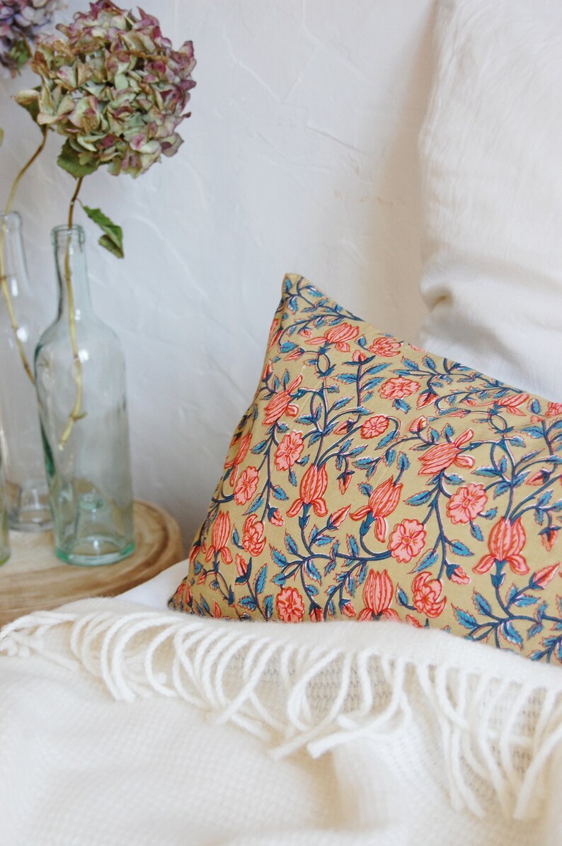 housse de coussin Alba en tissu indien blockprint image 0
