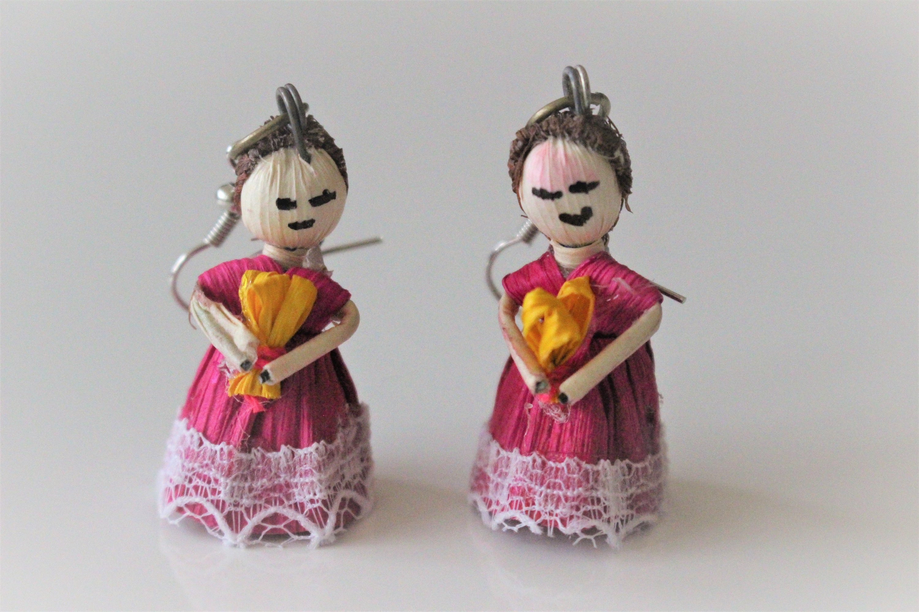 Corn Husk Doll Earrings/Corn Husks/Mexican Women Earrings/ Handmade