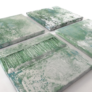 Textured Abstract Oil Painting Set: Green & Silver Mixed Media Art (30x30 cm)