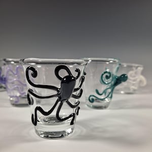 Octopus Shotglas, Handblåst Glas Dryckesglas