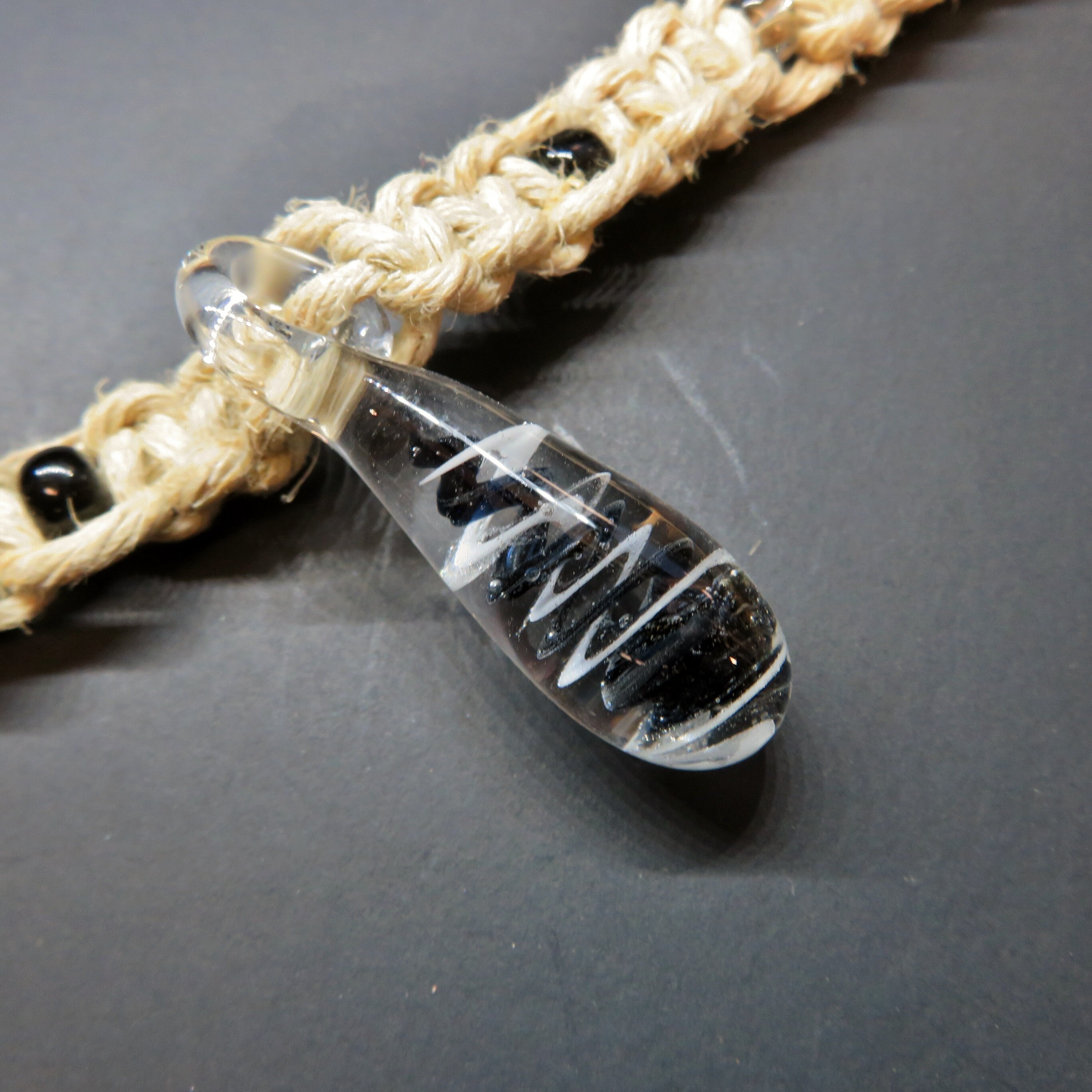 Swirling Smoke Hemp Necklace Black 
