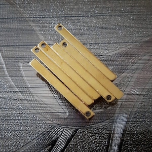 30 pcs 2,5x25 mm  raw brass  ,tag , 0.80 mm thickness
