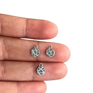 6 mm 50 pcs Antique silver Hammared blanks round disc 1 hole