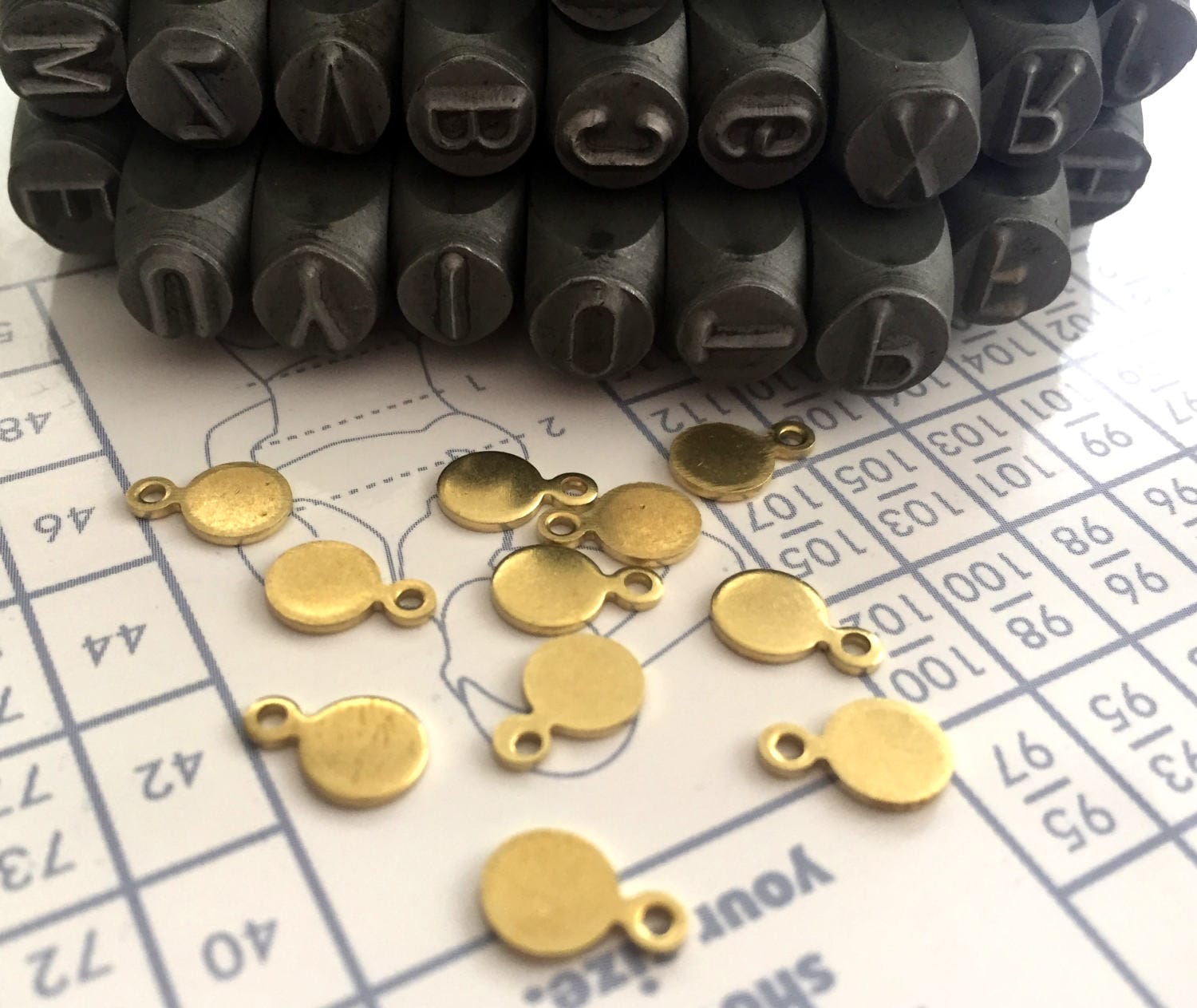 thickness 10 pcs stamping Round blank,tag,disc,findigs,sealing,pressing Raw Brass 1.5mm 25 mm 15 Gauge