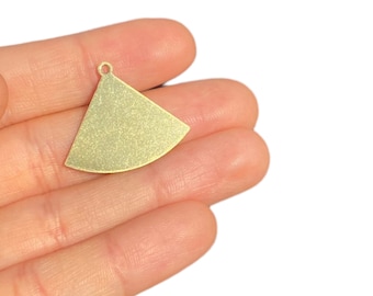 5 Raw Brass Fan Charms: Blank Pendants (22x25 mm)