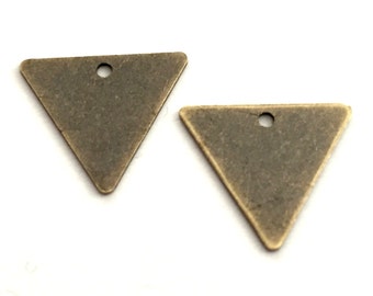 14 mm 50 pcs ANTİQUE Brass Triangle necklace Findings