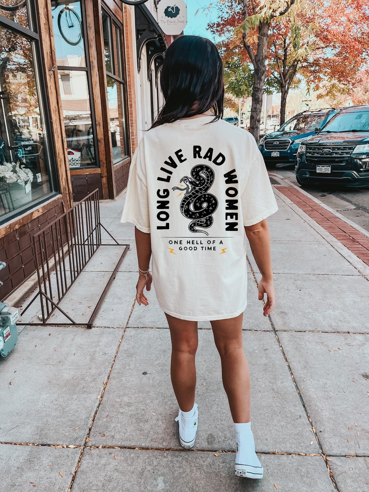Long Live Rad Women Tee, Trendy Aesthetic Boho Comfort Colors Tee, Feminist Girl Power Shirt, Women Graphic tops