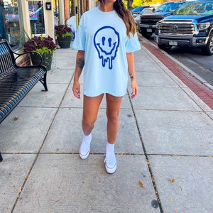 Comfort Colors Melting Face Shirt, Smiley Face Melting Tee, Drippy Smile Comfort Colors Tee, Smiley Face Shirt, Gift for Her, Comfort Colors