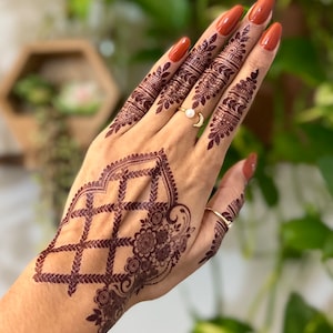 Lata -- Asymmetrical Vine Henna Tattoo | instant henna, henna tattoo, henna sticker, temporary tattoo, DIY henna,