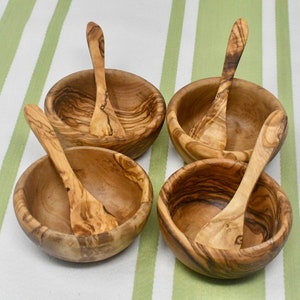 Handmade Olive Wood Bowl Set: Appetizer Bowls with Teaspoons
