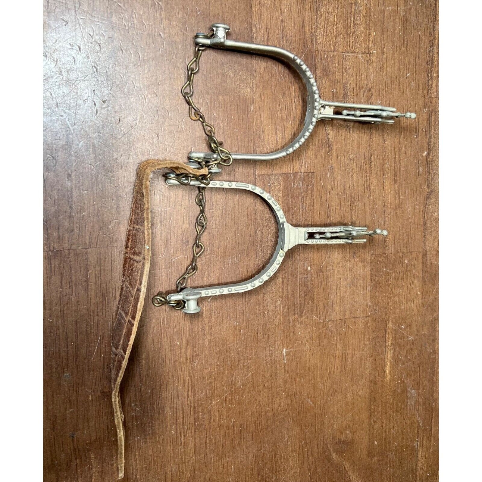 Showman ® Western Chrome Plated Kids size spurs
