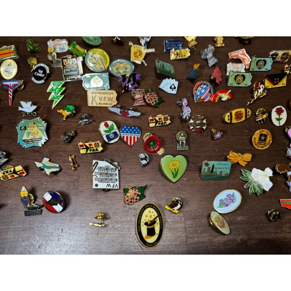 Assorted Vintage Pin flair Lot of 100+ pieces arm… - image 9