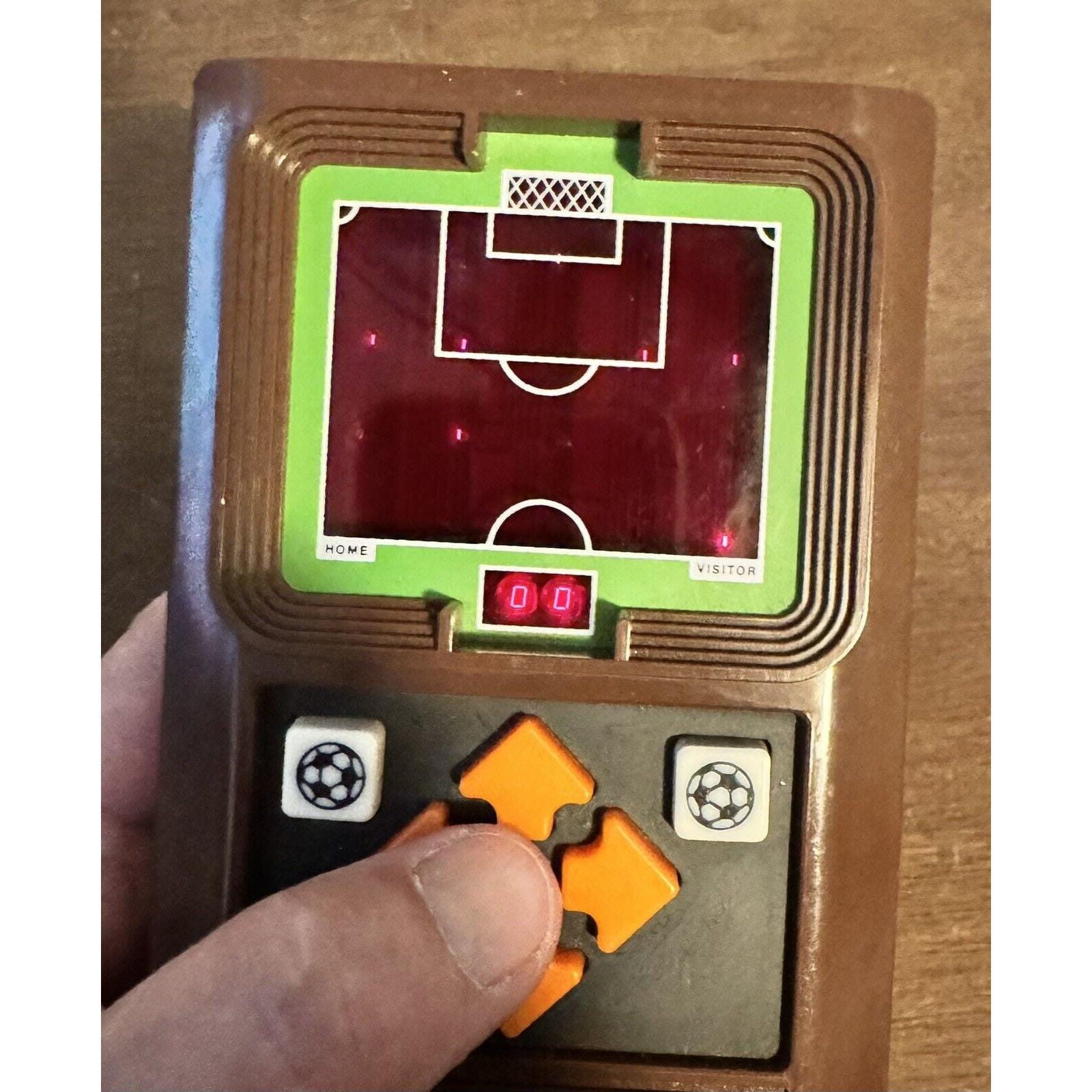 VTG 1978 MATTEL Electronics 'soccer No. 1052' Handheld