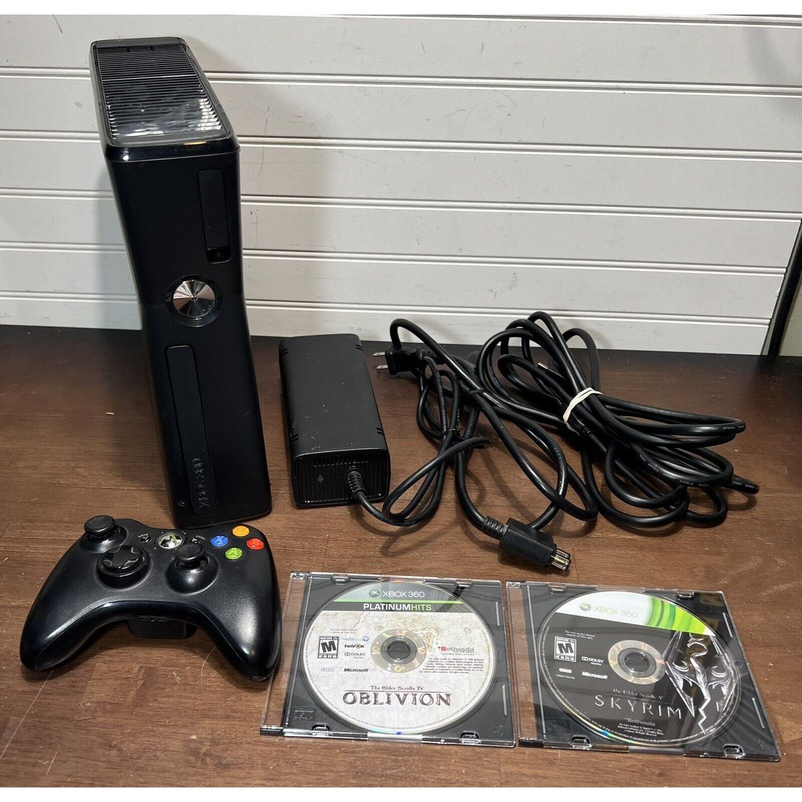 Microsoft Xbox 360 Slim E 250GB Bundle | Console, Controller, Cords, 5  Games!