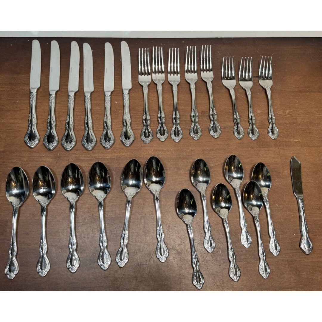 Oneida Mandolina 27pieces of Flatware 18/10 Stainless Steel great Gift Idea Etsy
