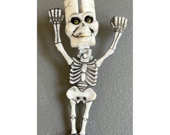 Vtg Plastic Skeleton Head knocker noise maker Halloween Party Favor Toy (Lot #2) *Great Gift Idea*