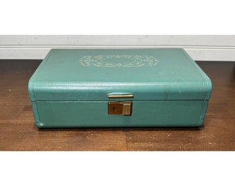 Vintage Farrington Jewelry Music Box w/ KEY  Texol teal Velvet Lined 9.5x6.5x3”