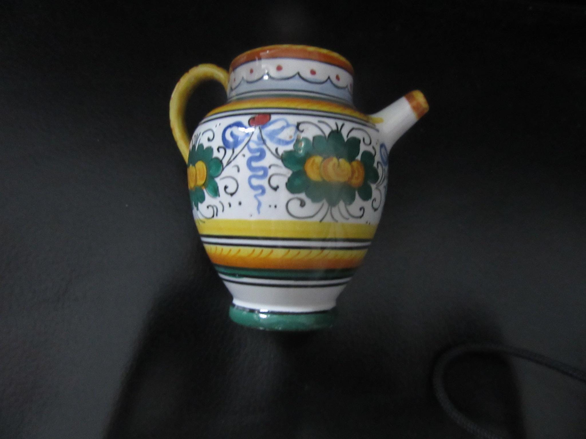 Mini Jug DERUTA ITALY : Very Rare Mini Pitcher / Carafe Hand
