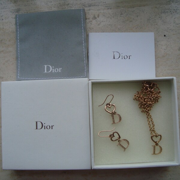 CHRISTIAN DIOR Demi Parure Collana e orecchini, con istruzioni originali, scatola, sacchetto e cura