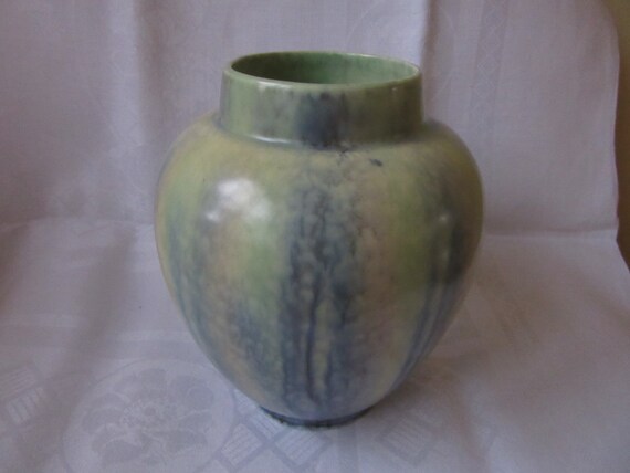 Sylvac Vase Made In England Modernist In Style Model 196 Etsy