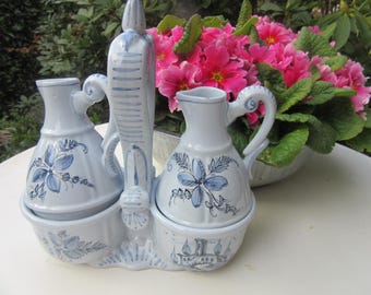 Sale : Italy Oil & Vinegar - Cruet Set - ceramic, very rare, unusual gift