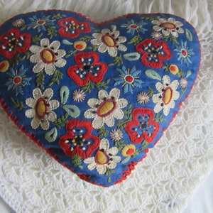 Heart shaped Cushion authentic handmade embroidery / crochet from Fifties, unique piece, very rare